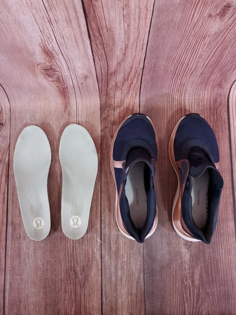 Lululemon Chargefeel Workout Low Womens 6.5 Running Shoes Navy Rose Gold Sneaker
